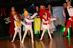 Kinderrevue Micky ist eingeschneit